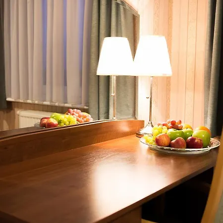Hotell L'ascada 3*