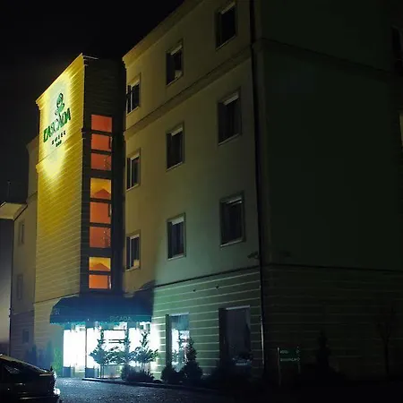 ホテル L'Ascada シレーム
