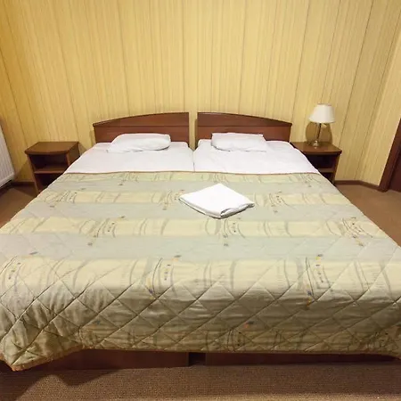 L'ascada Hotell