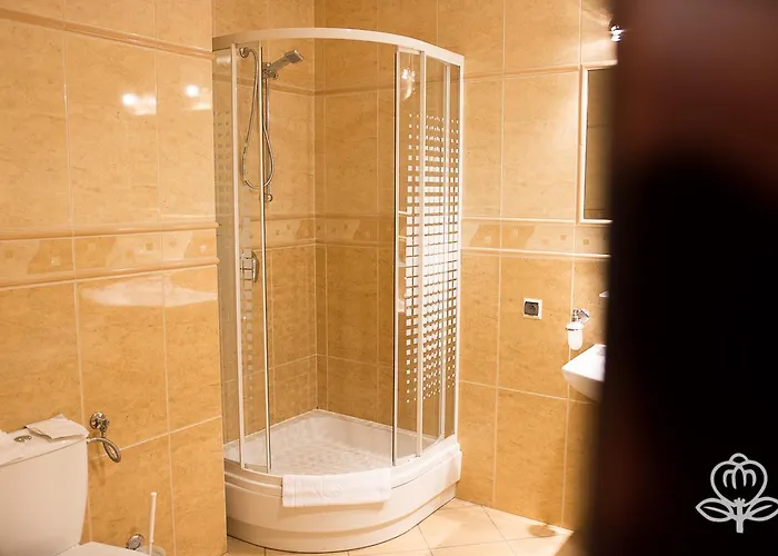 拉斯卡达酒店 酒店 Śrem